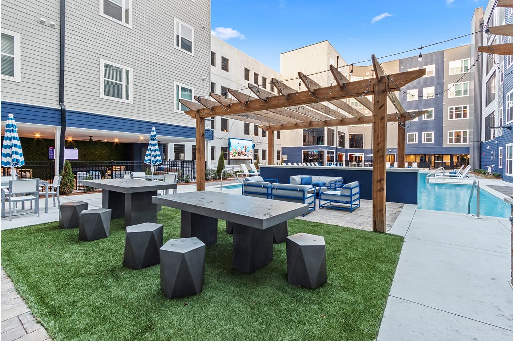 outdoor lounge